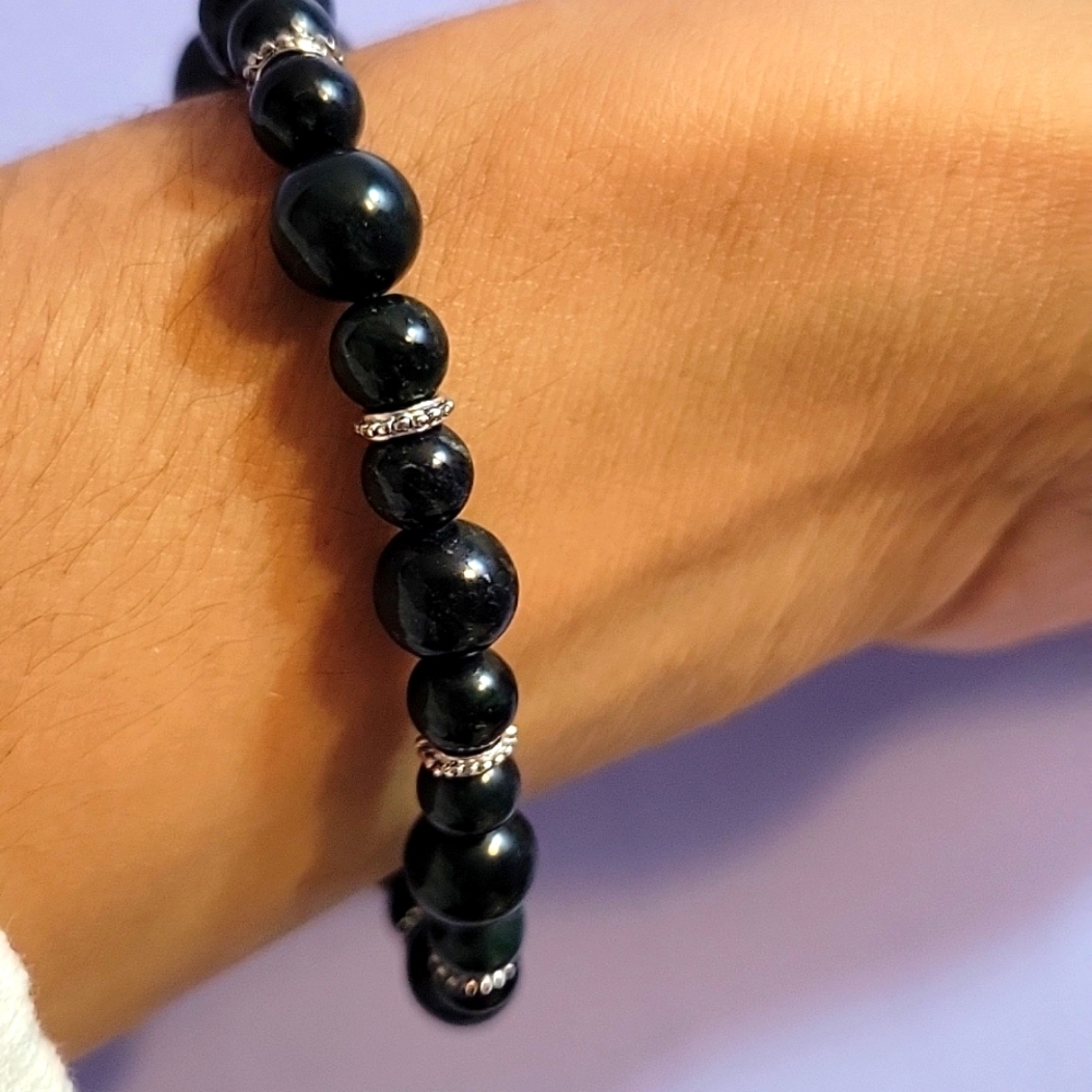 Onyx stone silver bracelet